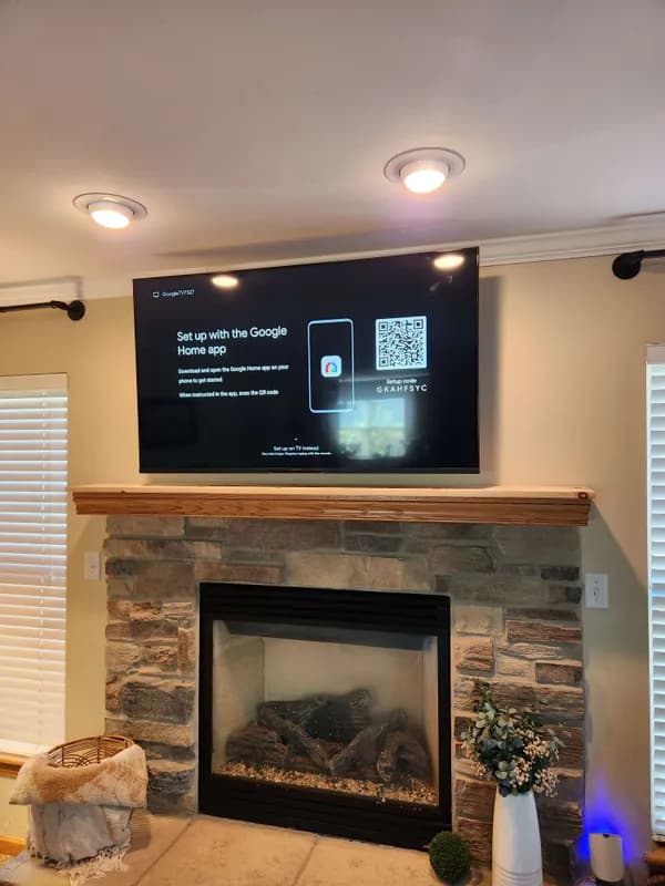 Professional TV mounting installation in Milwaukee home