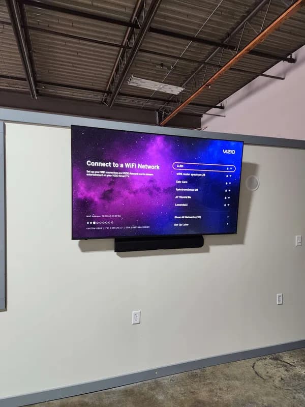 Professional TV mounting installation in Milwaukee home